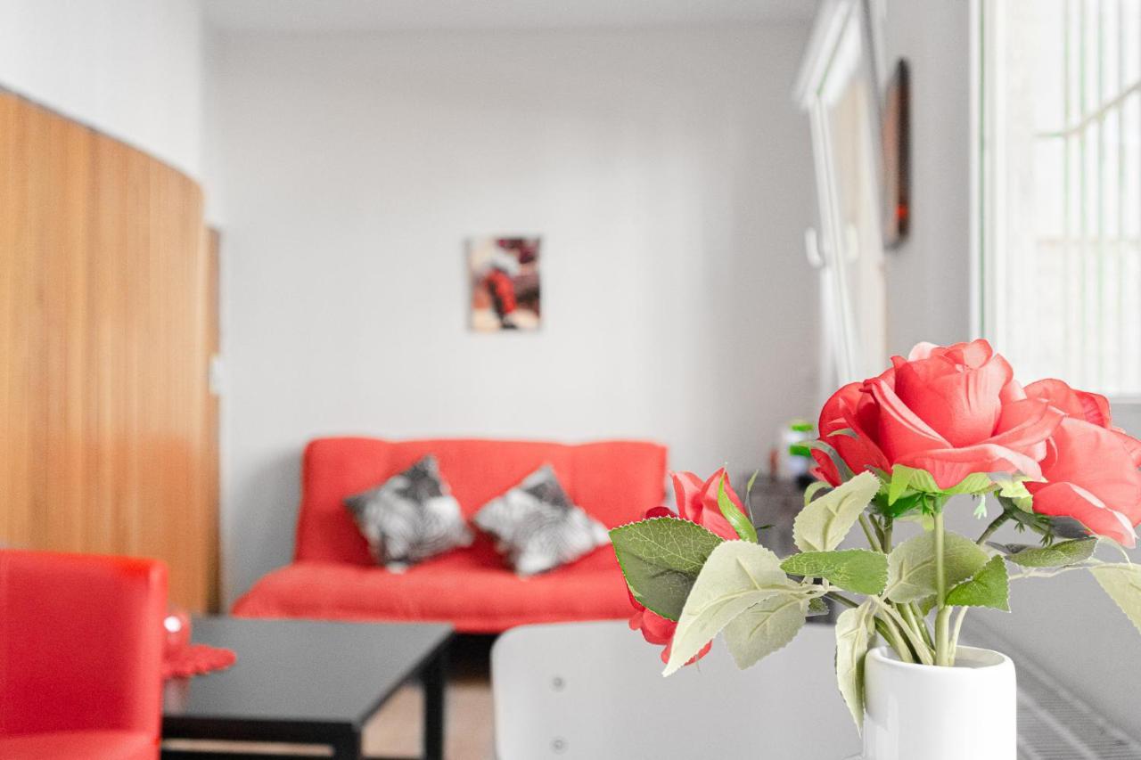 Modern 1Br Apartment - Great For Longstays Wina Bagian luar foto